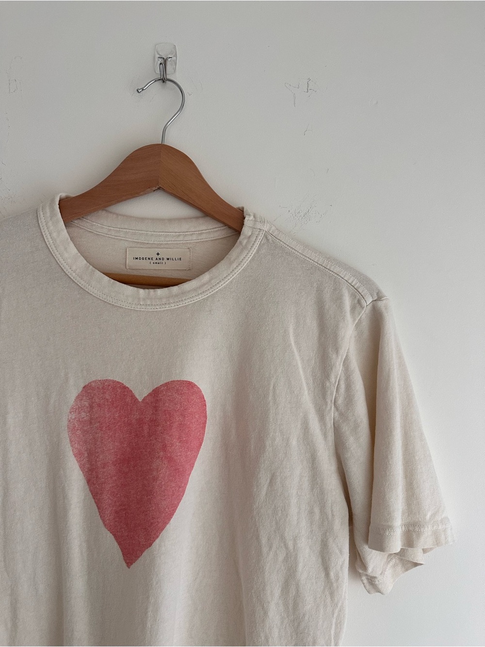 imogene + willie Cream Tee with Faded Pink Heart - Picture 2 of 5